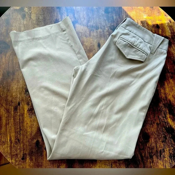 Express STRETCH | ladies khaki slacks, pants. Size: 5/6R - Picture 1 of 11